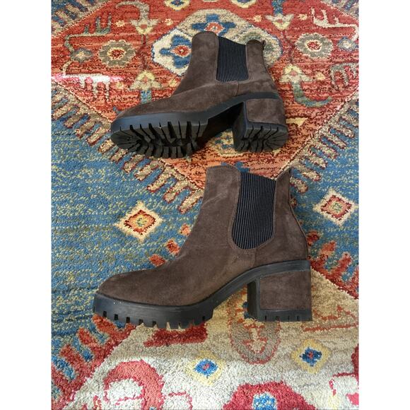 Seven for All Mankind Chelsea Berlin Boots 8 Faux Brown Suede 90s Y2k Style Heel - Picture 2 of 12